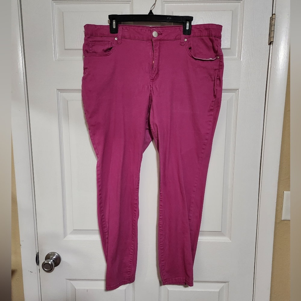 Crown & Ivy Magenta Skinny Jeans